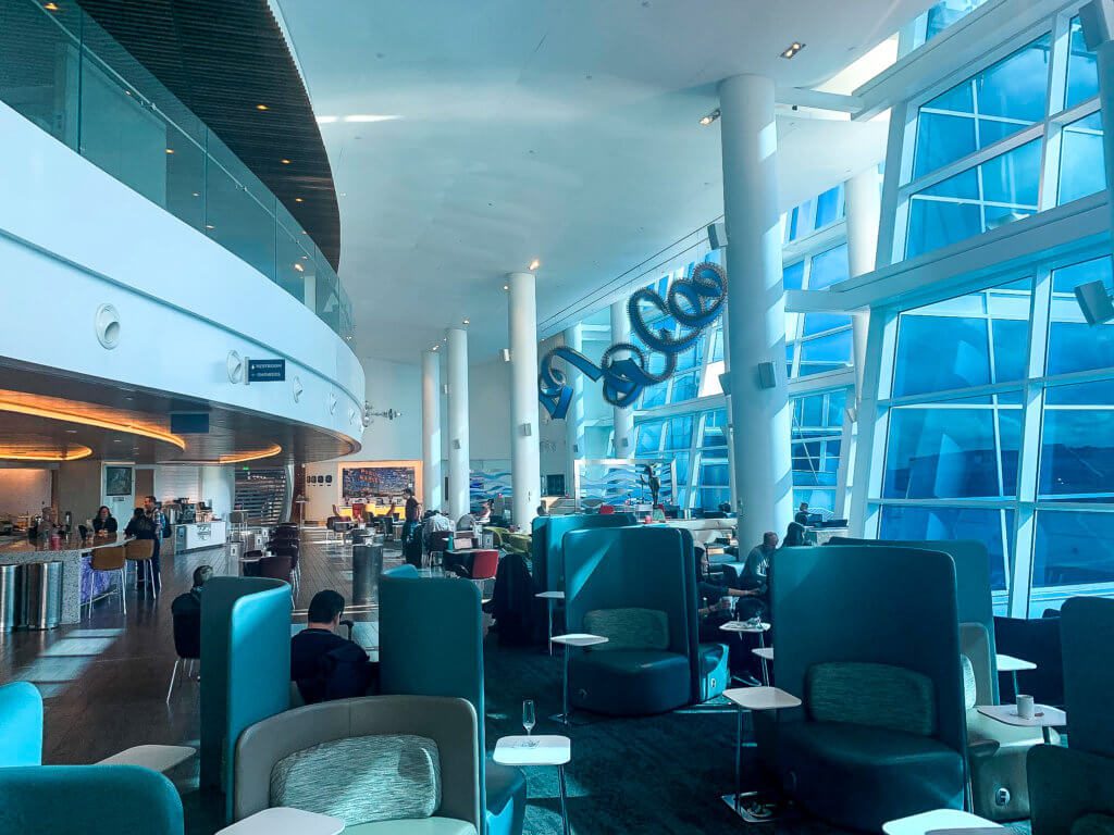 Save money by eating at Delta Skyclub in Seattle airport
